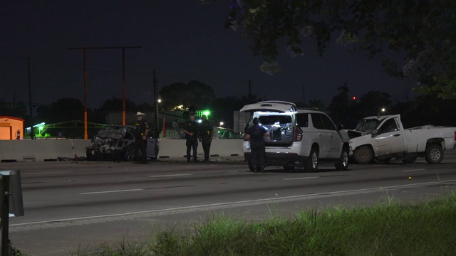 Driver killed in crash with wrong-way driver on Eastex Freeway