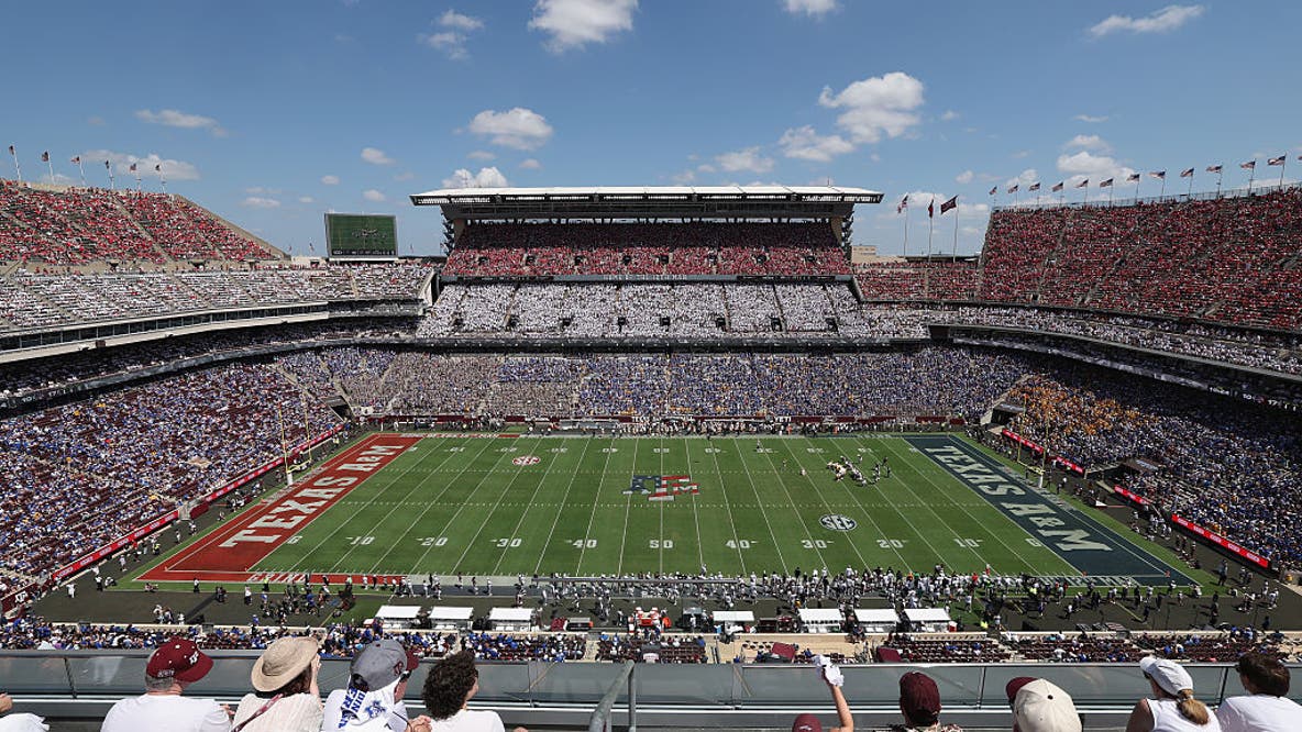 Texas A&M football player cleared to play after heat-related emergency at practice