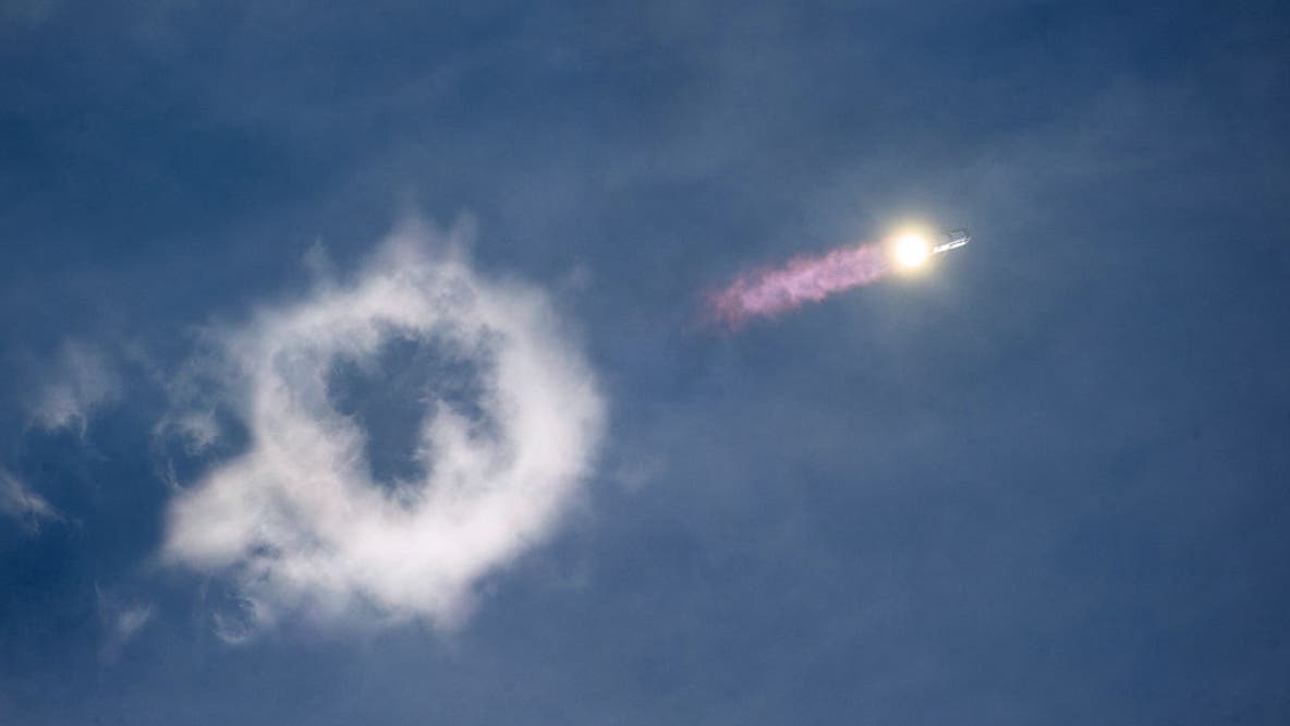 Starship lifts off from South Texas on first attempt to circle Earth six times