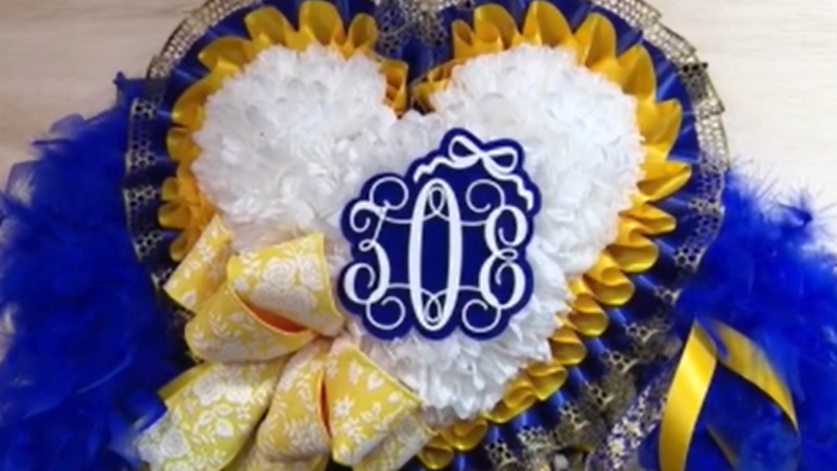 'Mumflation': Why Texas homecoming mums are costing Houston families more this year