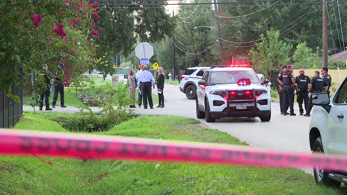 911 caller killed after chasing robbery suspect in north Harris County identified by officials