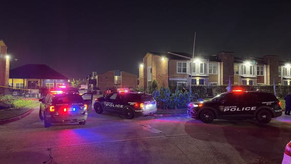 North Houston shooting: Man found shot multiple times in front of apartment