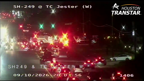 Houston crash: 3 people injured following crash involving EMS ambulance