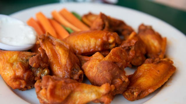 Houston Chicken Wing Festival bringing full day of food to Buffalo Bayou Park