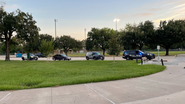 Houston shooting: 14-year-old shot at Tidwell Park, 3 possible suspects detained