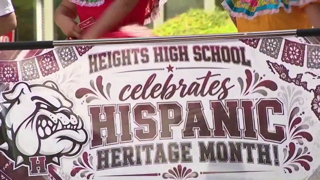 'Fiestas Patrias' Parade kicks off Hispanic Heritage Month celebrations in Downtown Houston
