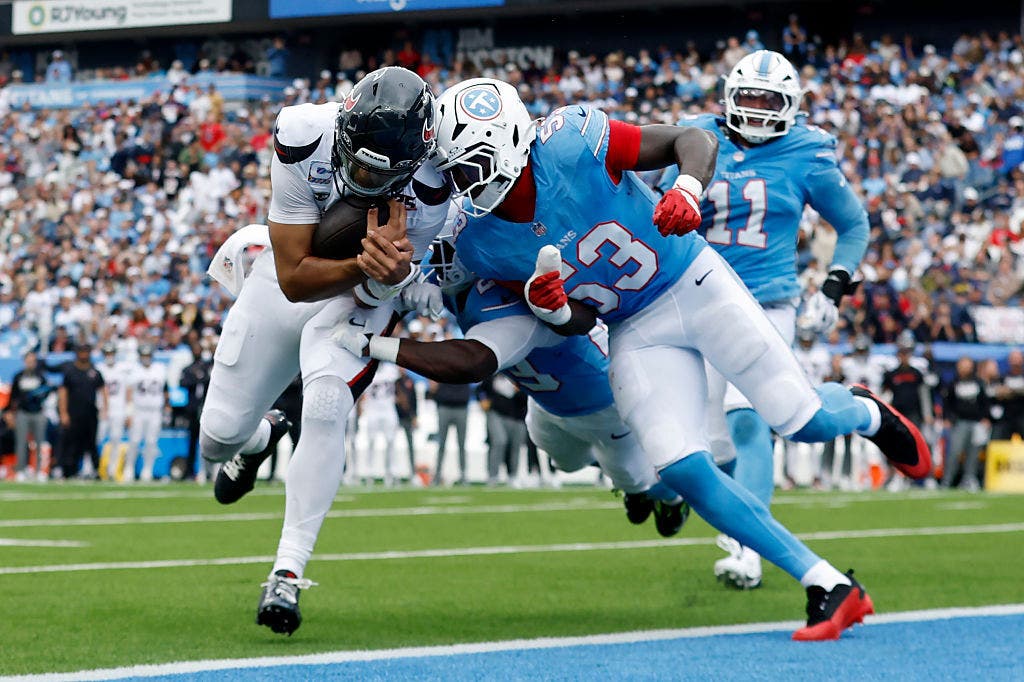 Houston Texans snap winless start with 26-3 victory over Tennessee Titans