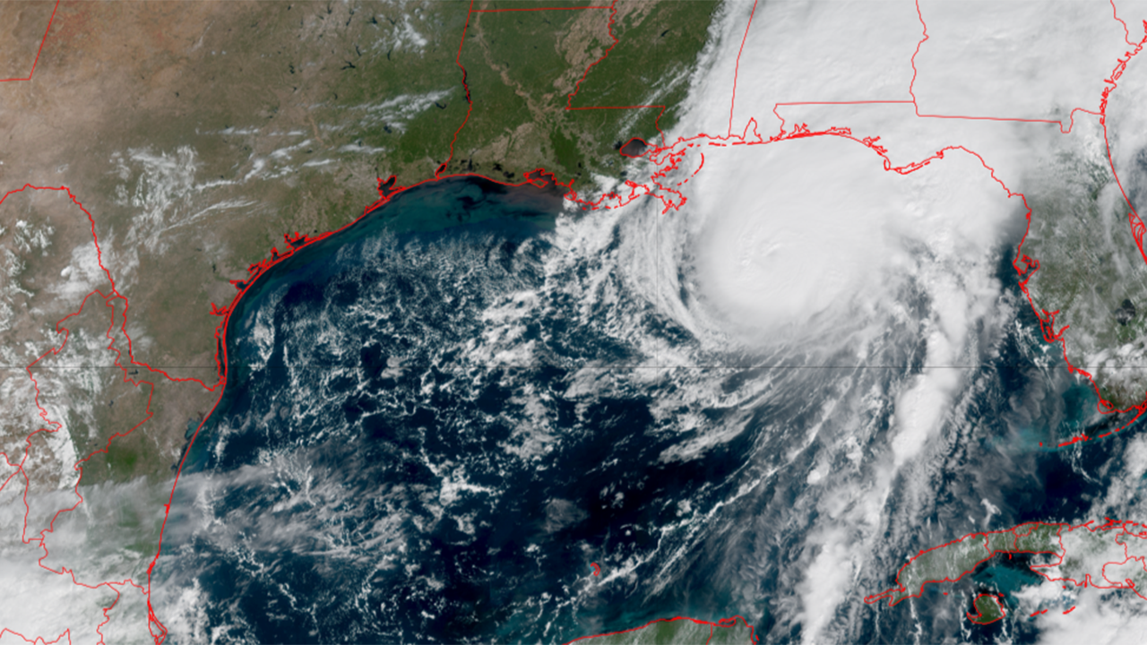 Hurricane Isaias: Texas feeling impacts as major storm churns up Gulf