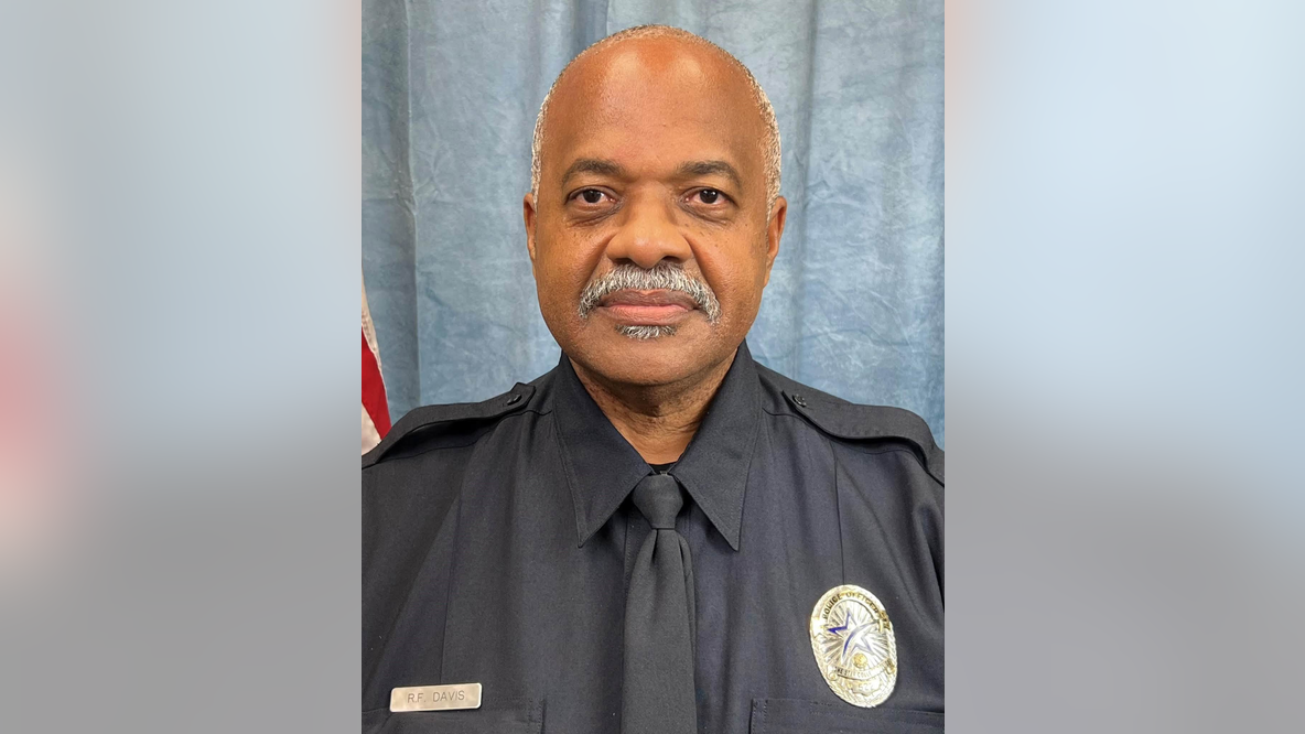 Lone Star College officer, retired HPD officer killed in crash on Northwest Freeway