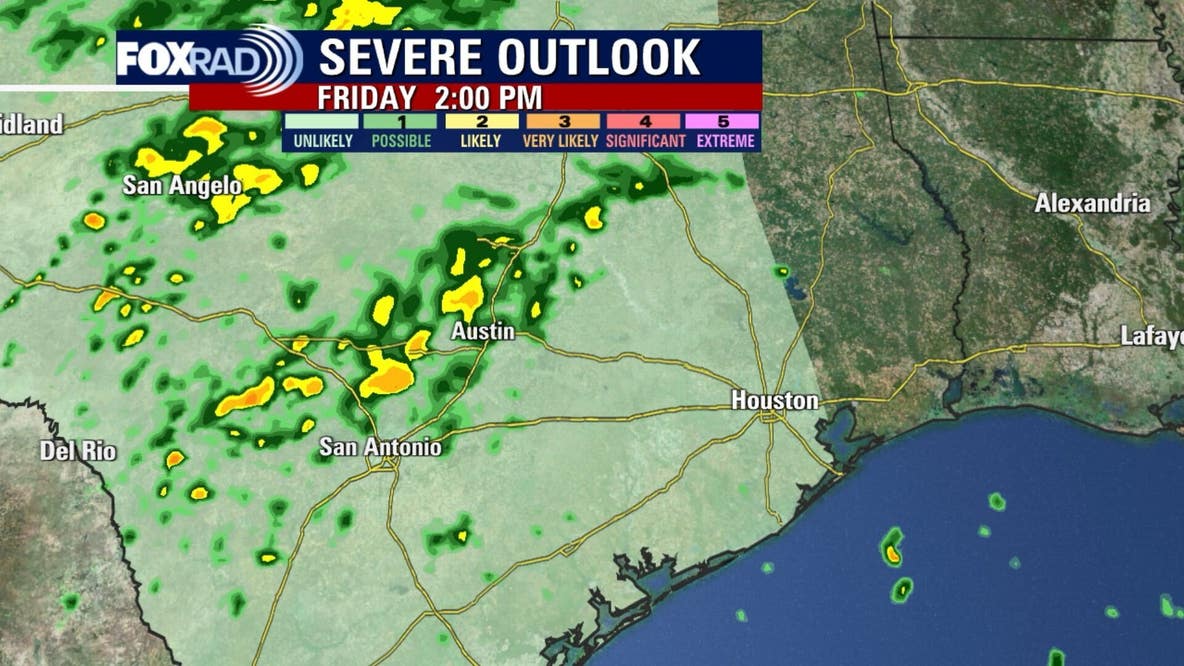 Houston weather: Wednesday cloudy skies, scattered rain possible