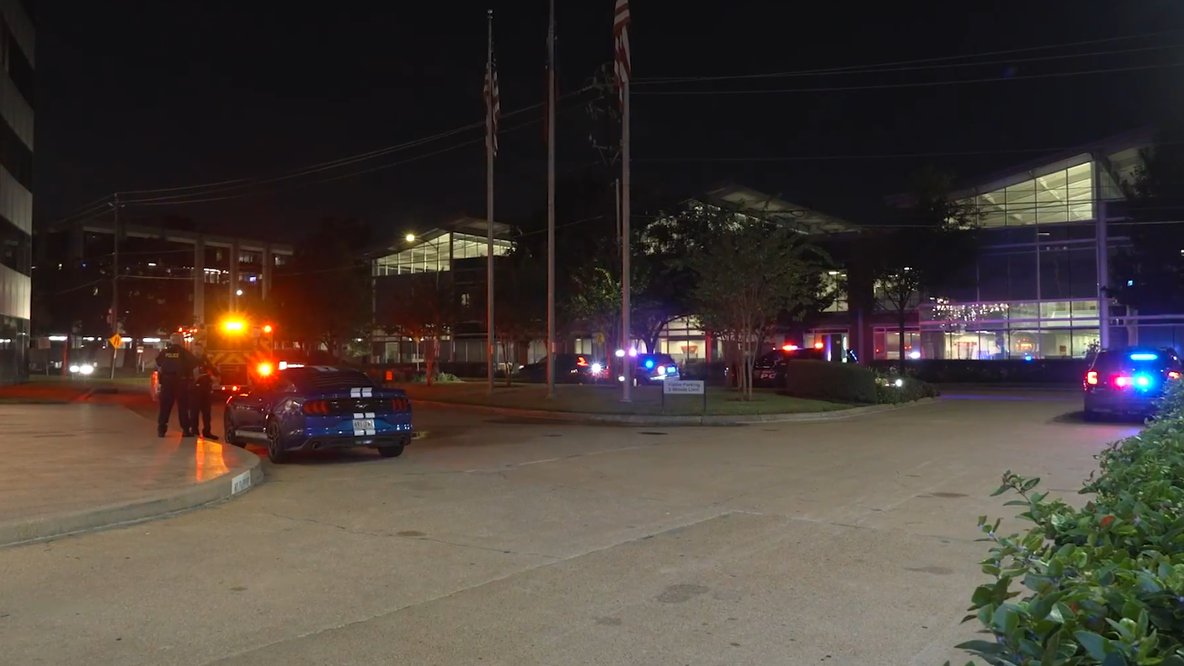 Houston shooting: Man shot in park by unknown suspect near Spotts Park