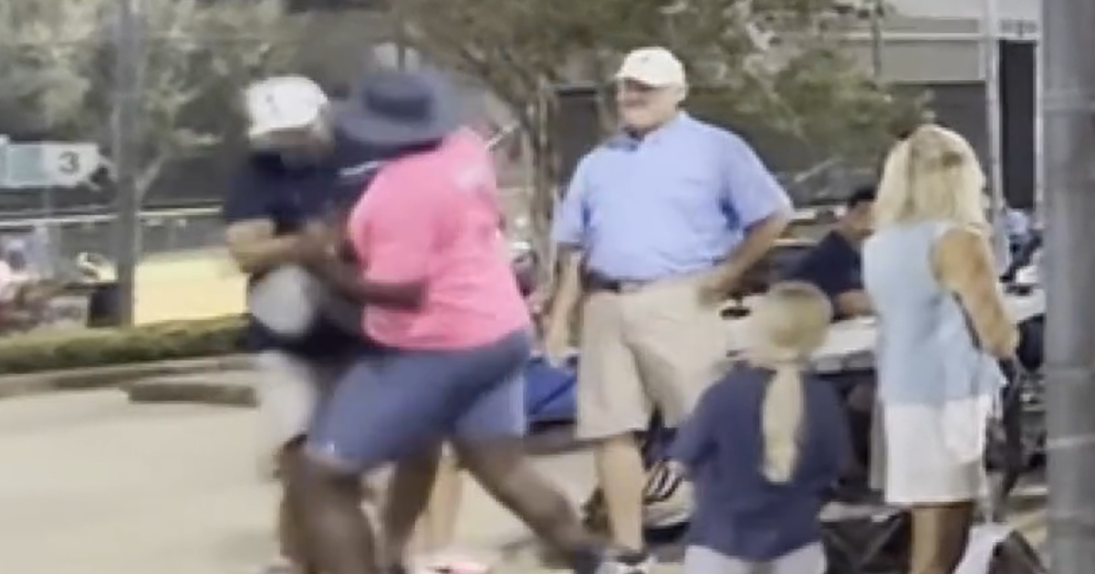 Fallout continues after viral brawl at Sugar Land youth softball tournament