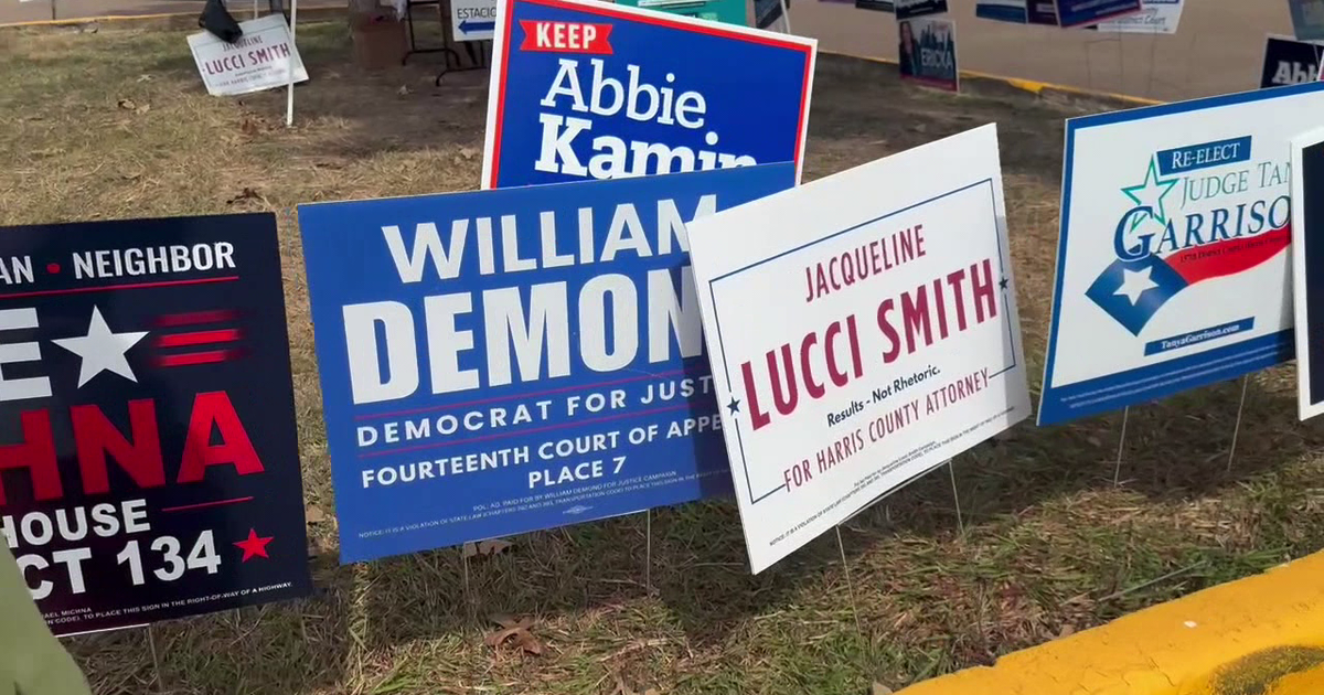 Political texts piling up? Houston voters describe campaign overload as tech expert explains data brokers