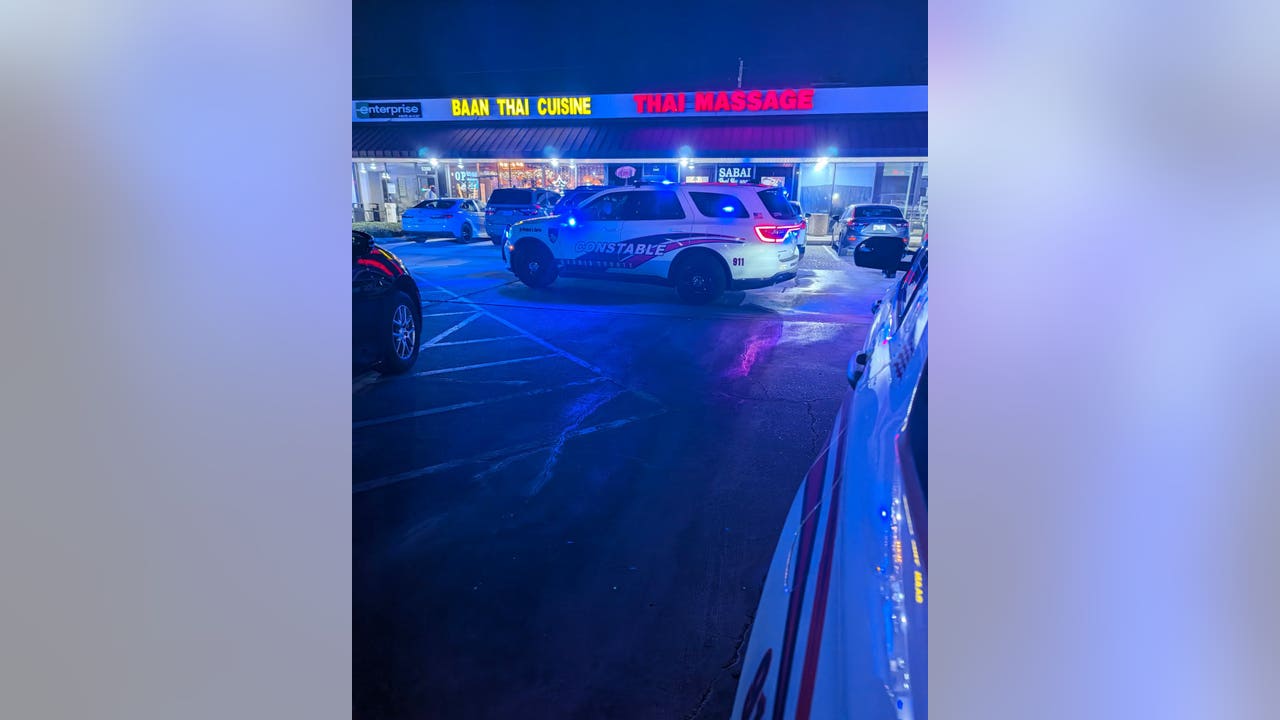 Humble restaurant employee stabbed in front of customers; woman detained