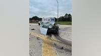3 airlifted after 2-car crash in Waller County