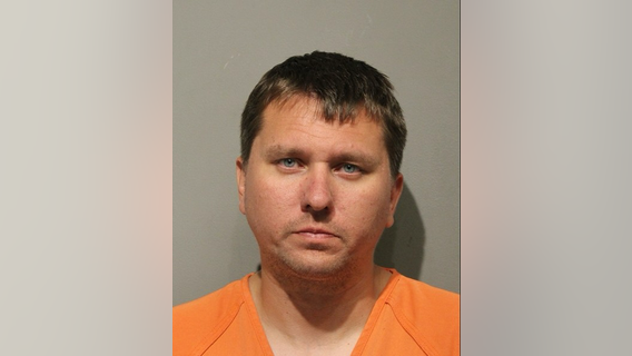Austin man allegedly told Houston teen he wanted to get her pregnant, invited her to Trump rally