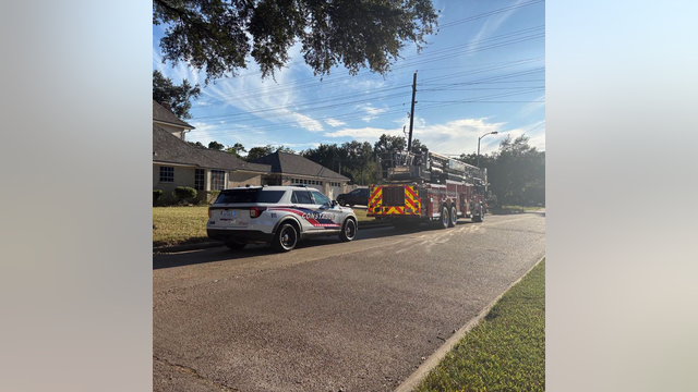 Crews called for possible underground explosion, potential gas leak in NW Harris County