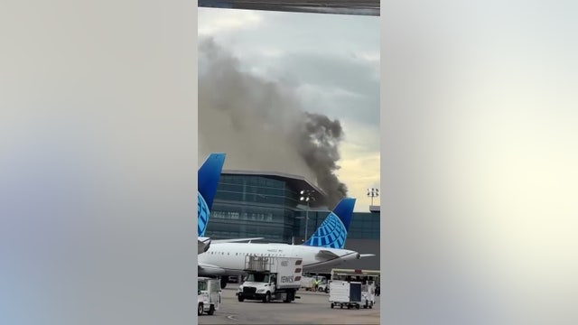 Kitchen fire at Houston's Bush Airport sends large plume of smoke into sky
