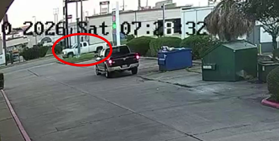NYT reporter explains records behind questions about ICE target photo in Houston operation