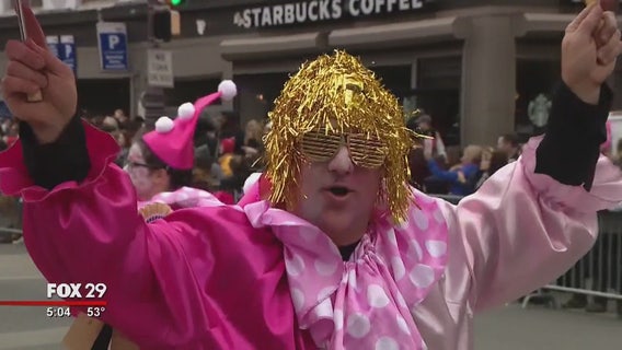 Mummers strut for 119th annual New Year's Day parade