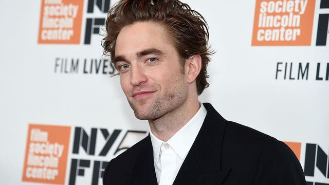 Robert Pattinson officially set to star in 'The Batman': reports