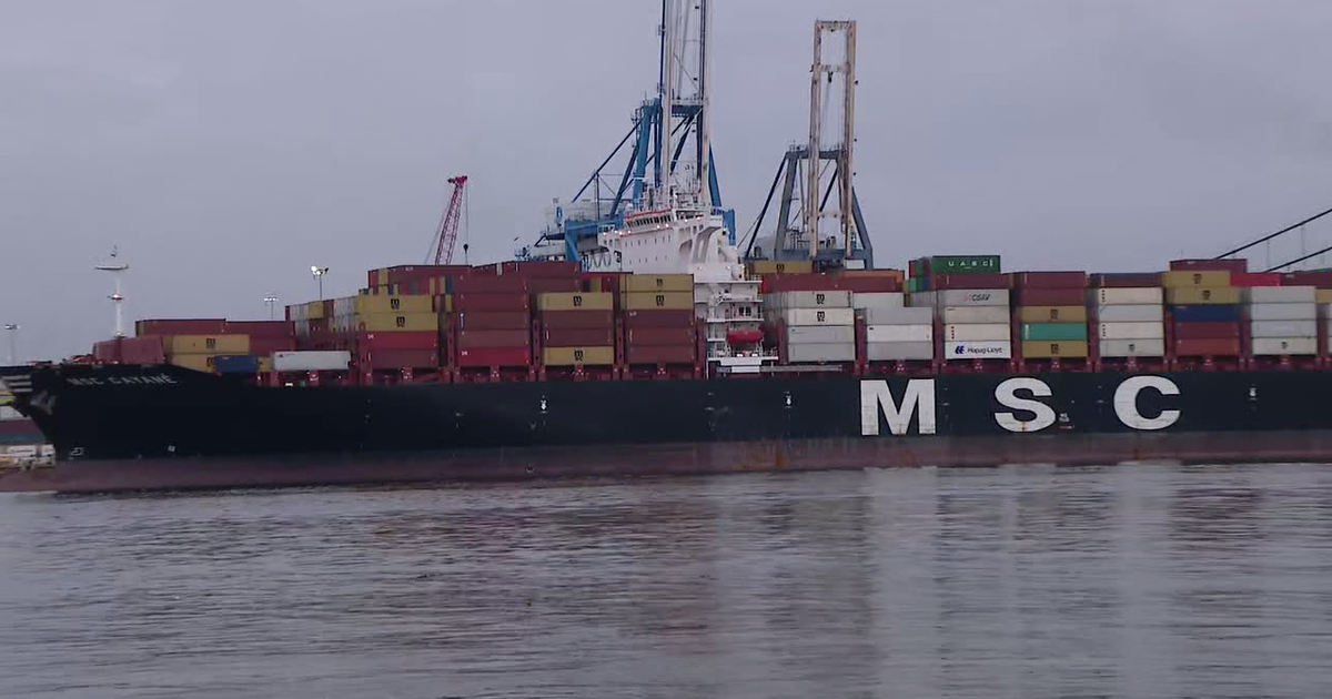 33K pounds of cocaine worth over $1B seized at Philadelphia port | FOX ...