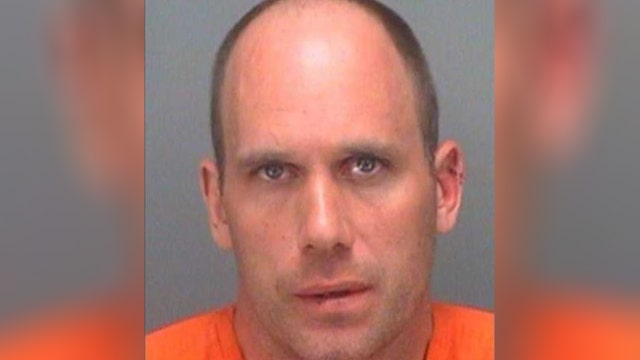 Florida man arrested after allegedly pouring ketchup on sleeping girlfriend: report