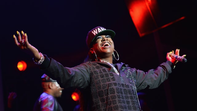 Missy Elliott, in tears, gets inducted into Songwriters Hall