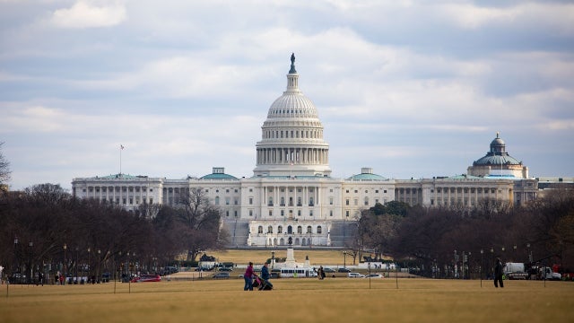 House lawmakers begin Russia probe hearing