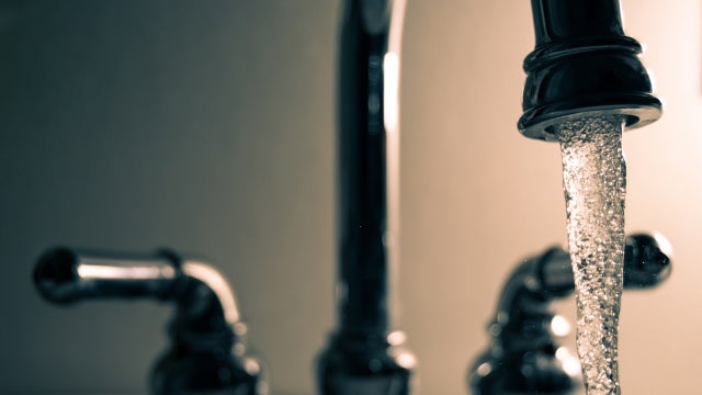 NJ tallies 160,000 potentially toxic pipes in homes, businesses