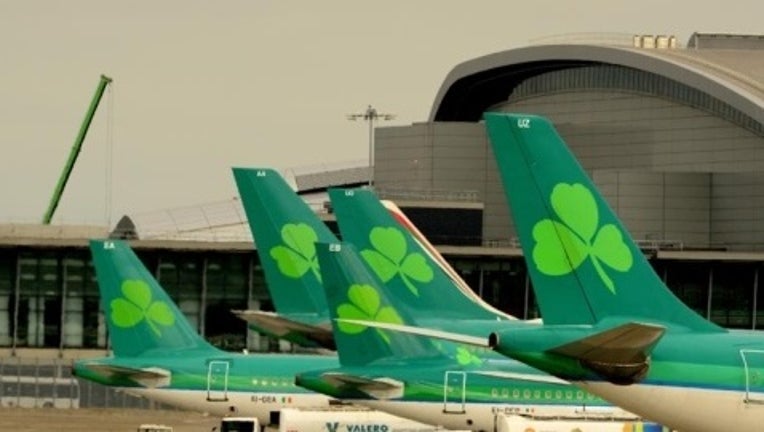 Philadelphia bound Aer Lingus flight forced to return to Dublin Airport after striking a bird. 