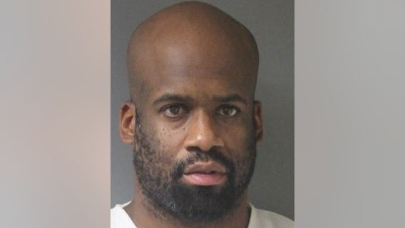 Authorities searching for suspected serial bank robber; reward offered