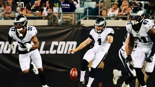 Eagles lose another backup QB, beat Jags 24-10 in preseason