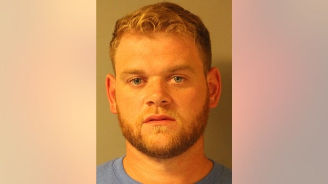 Delaware police: Man choked girlfriend in front of kids, trapped her in car