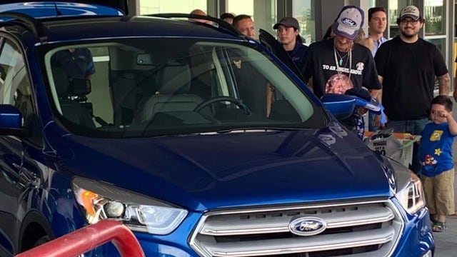 Husband of El Paso victim given new SUV when his is vandalized the day he buries wife