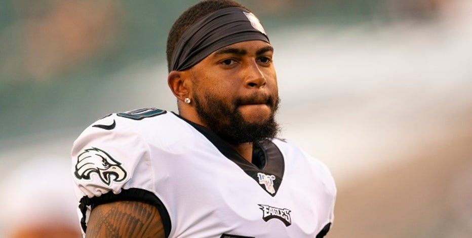 Philadelphia Eagles WR DeSean Jackson suffers broken finger in practice 