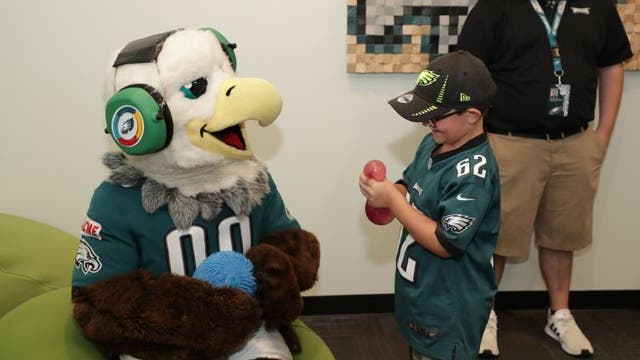 Eagles debut sensory room for fans with autism, sensory challenges