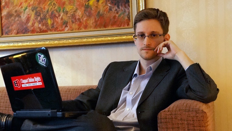 Doj Files Civil Suit Against Edward Snowden Over New Memoir