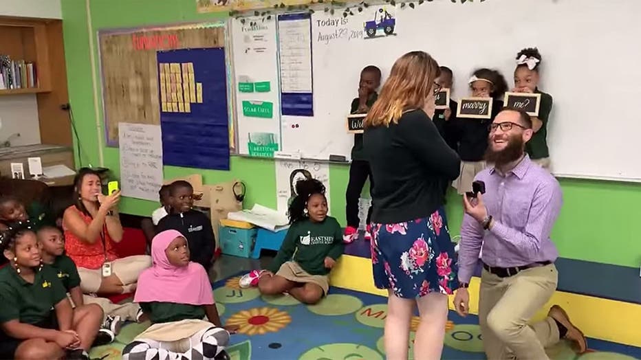 Delaware teacher surprise proposal