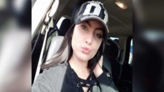 Police searching for missing 18-year-old woman from South Philadelphia