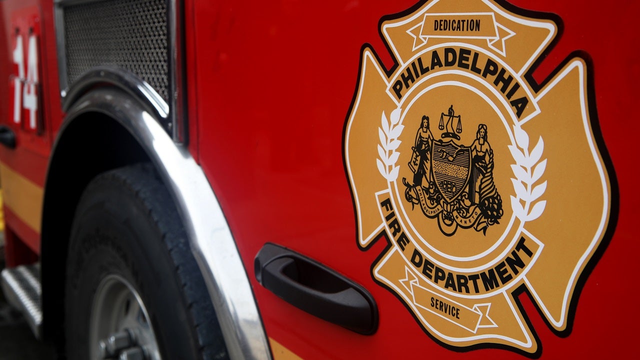 Union representing Philadelphia firefighters, paramedics files lawsuit over vaccine mandate - Vimarsana News