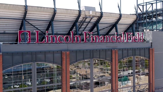 Wrongful death lawsuit filed against Eagles after man suffers heart attack at Lincoln Financial Field