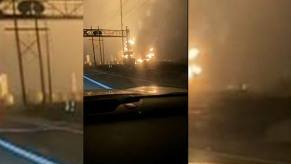 3 injured as Texas plant explosion releases chemical plume, blows windows from homes miles away