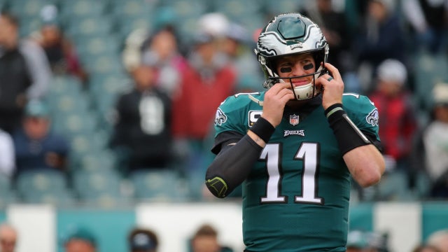 Inconsistent Eagles have real chance to win NFC East