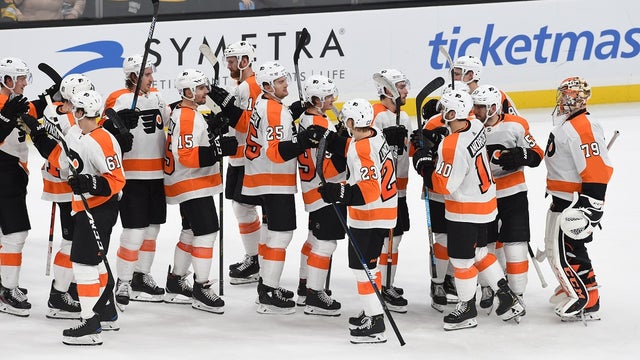 Farabee scores in shootout, Flyers beat Bruins 3-2
