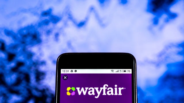 Wayfair creeps out customer by calling her as she browsed site: 'This was nothing less than horrifying'