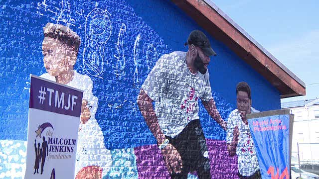Eagles' Malcolm Jenkins unveils new mural at West Philadelphia playground
