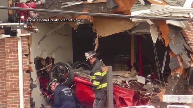 2 dead after Porsche crashes into Toms River building