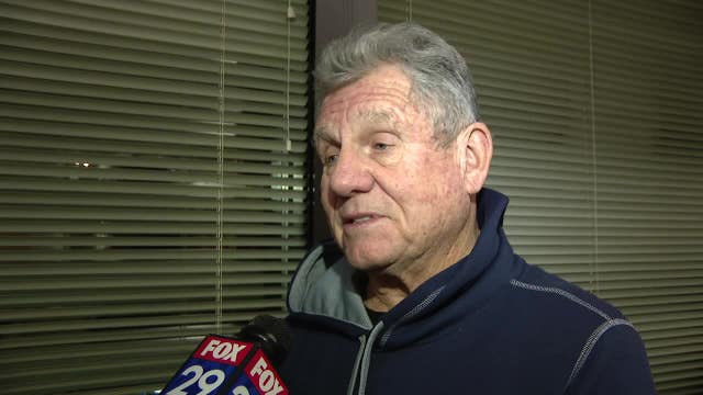 Phillies legends Charlie Manuel, Larry Bowa sleep out to raise money for homeless