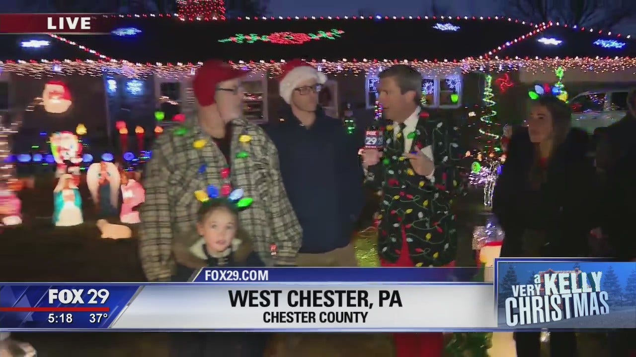 Very Kelly Christmas Amazing holiday light display in West Chester